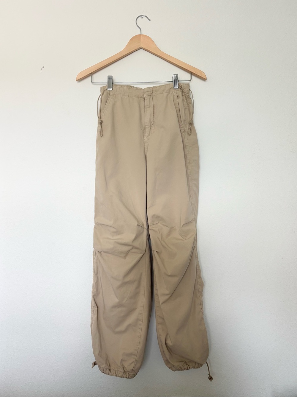 Mango MNG Tan Beige Cotton Parachute Cargo Pants Cinch Hem Drawstring Size XS